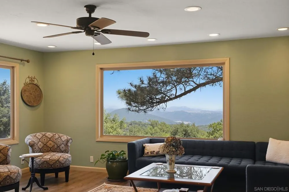 9474 Black Mountain Truck Trail Santa Ysabel, CA 92070