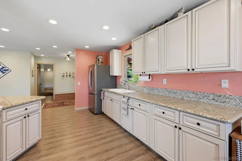 9474 Black Mountain Truck Trail Santa Ysabel, CA 92070