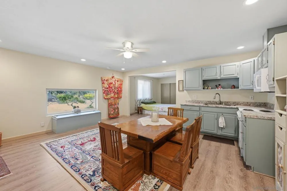 9474 Black Mountain Truck Trail Santa Ysabel, CA 92070