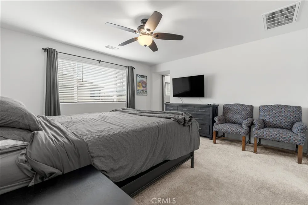 2476 Gunner Ridge Rialto, CA 92377