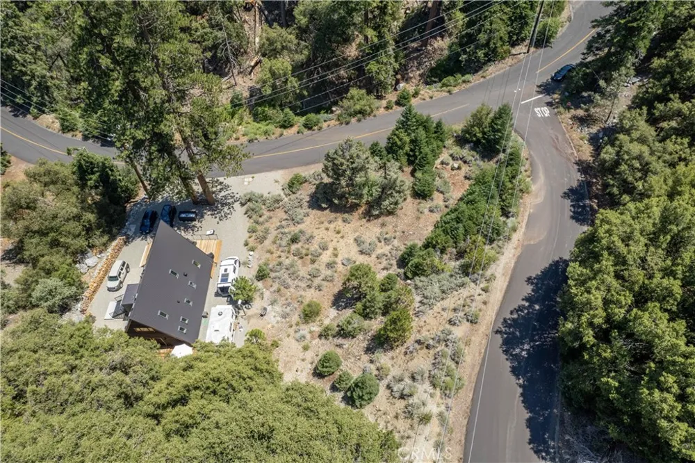 1213 Bernina Drive Pine Mountain Club, CA 93222