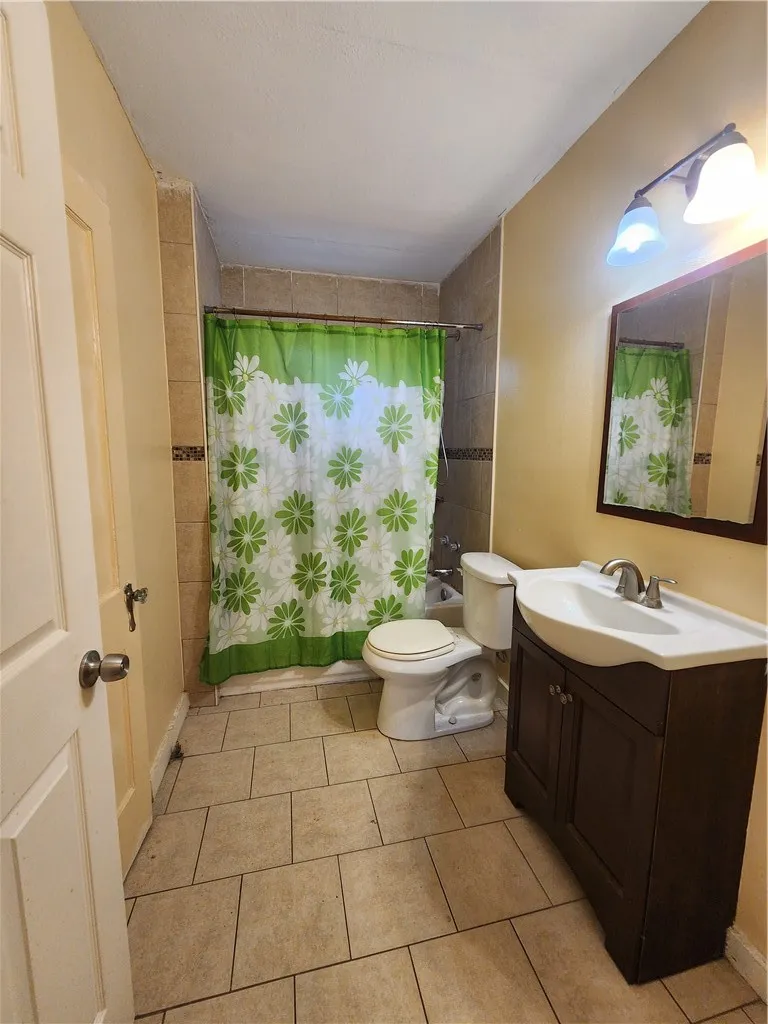 3169 Huisache Street Corpus Christi, TX 78408