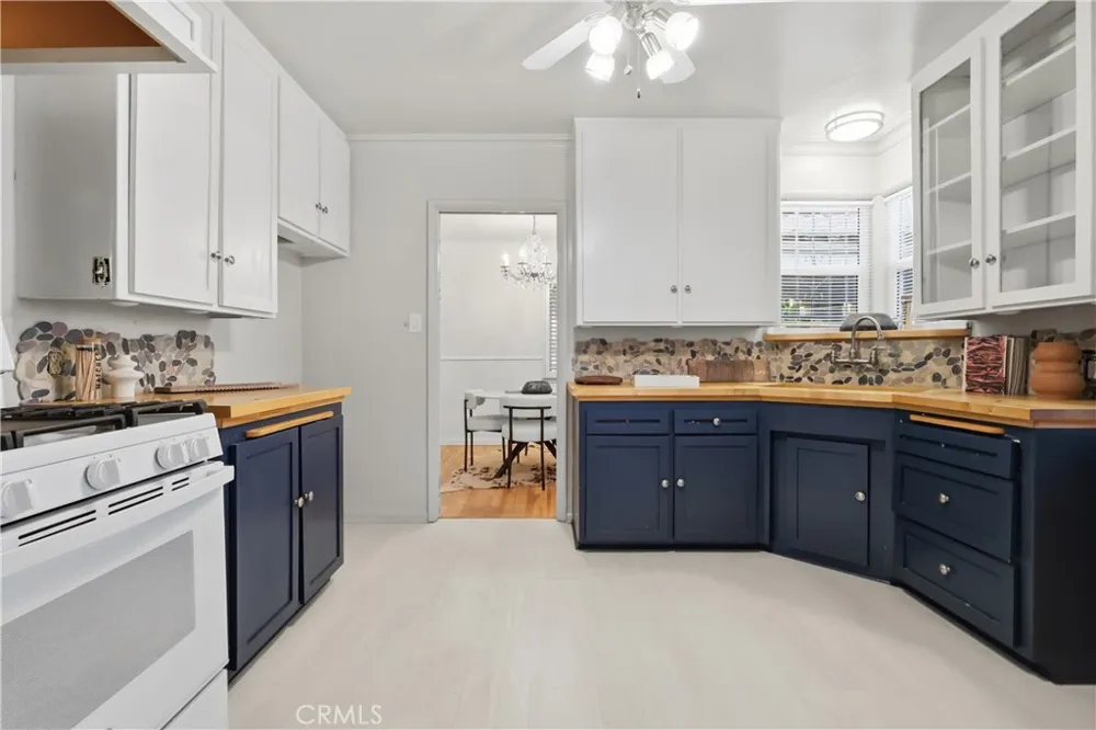 3214 W 83rd Street Inglewood, CA 90305