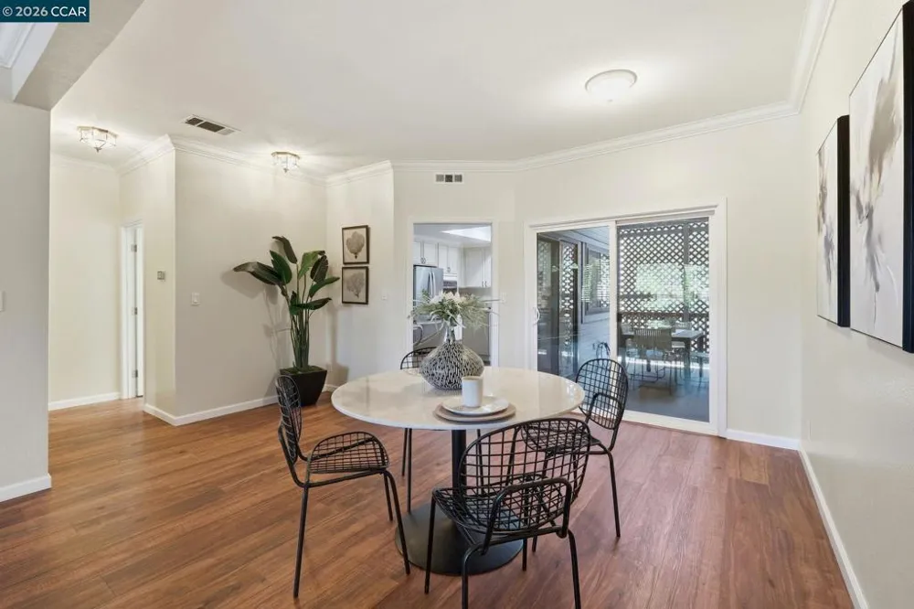 1707 Geary Rd Walnut Creek, CA 94597