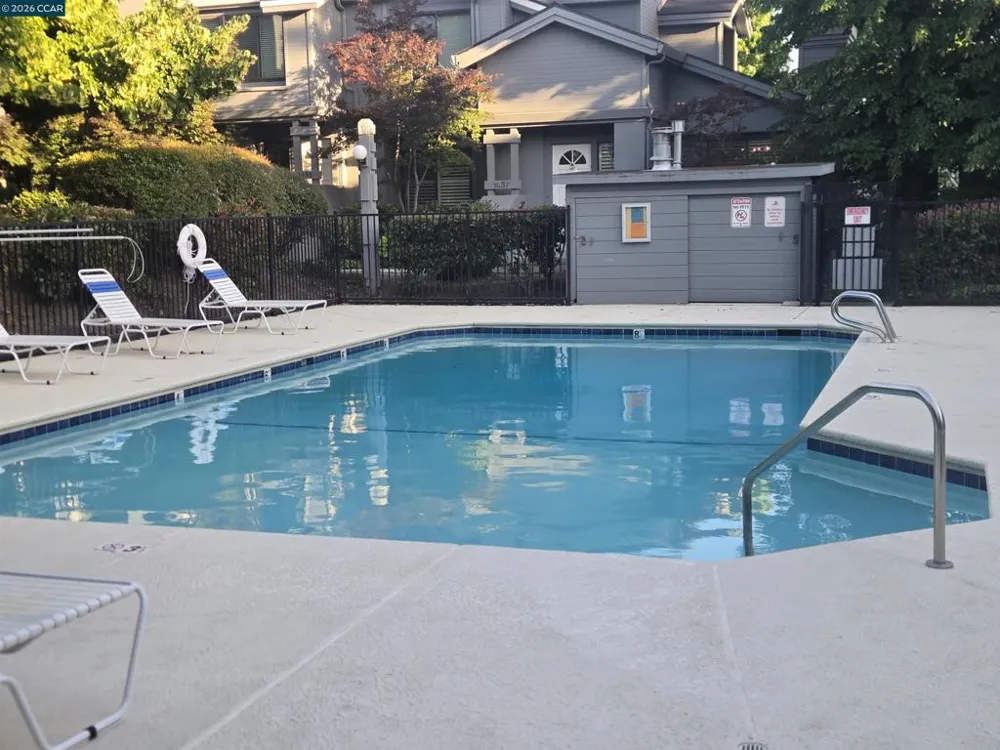 1707 Geary Rd Walnut Creek, CA 94597