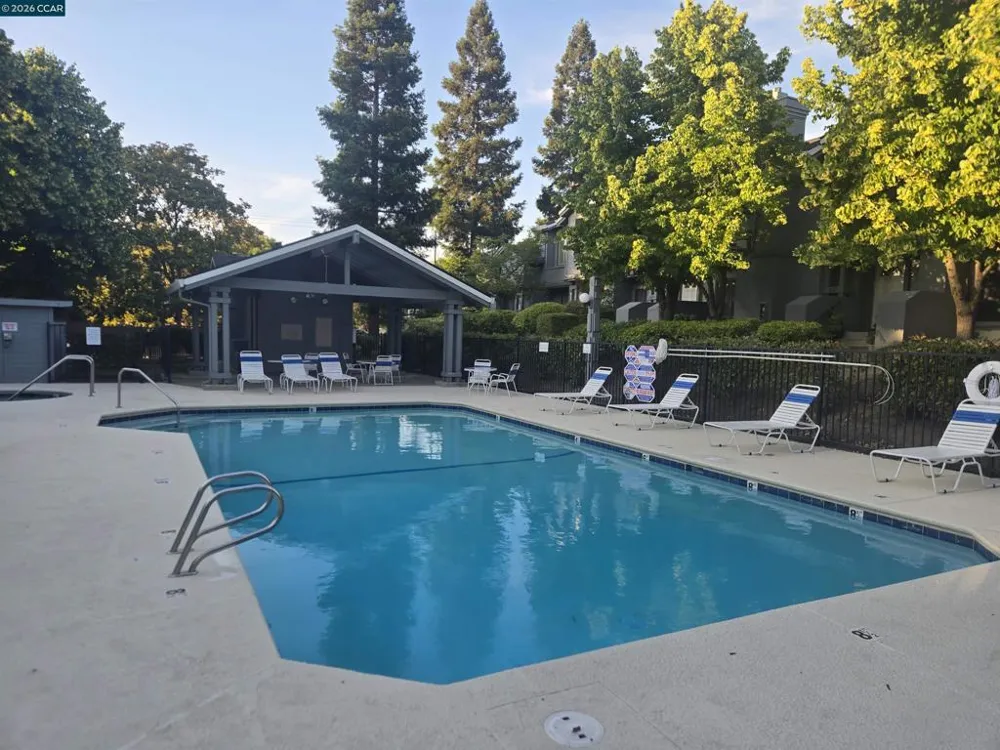 1707 Geary Rd Walnut Creek, CA 94597