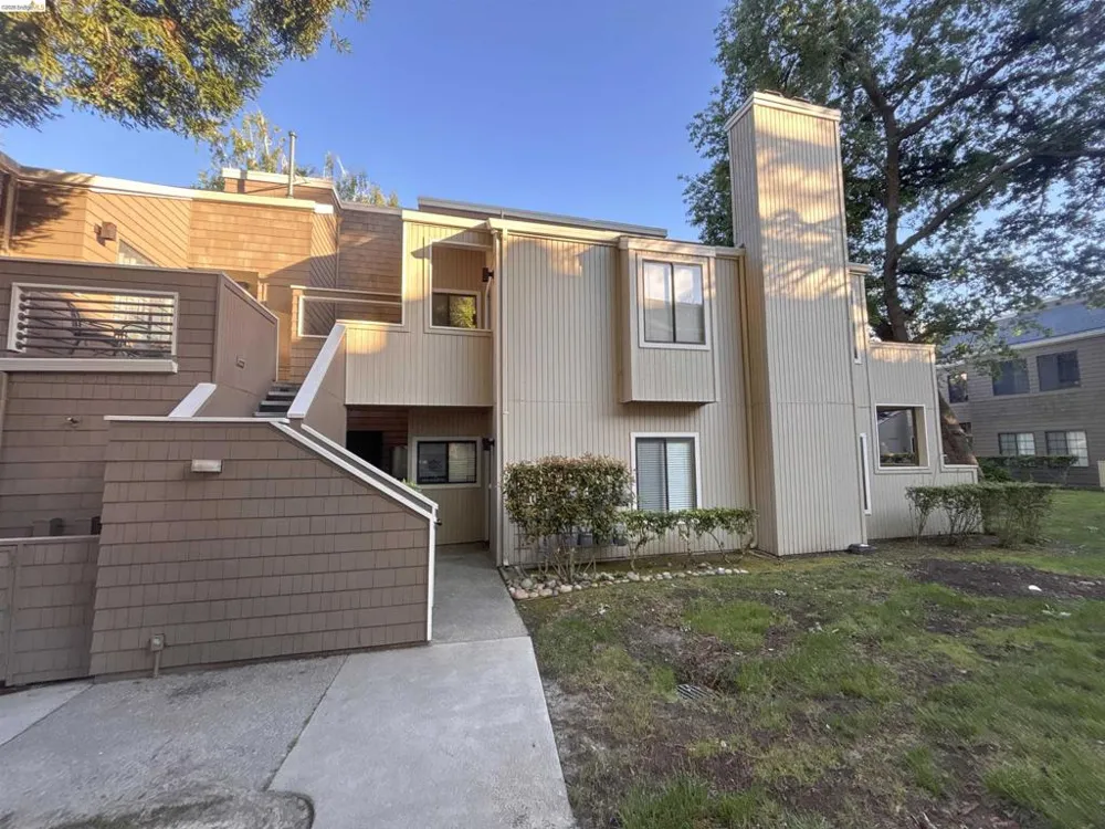 450 PINE RIDGE DR. San Ramon, CA 94582