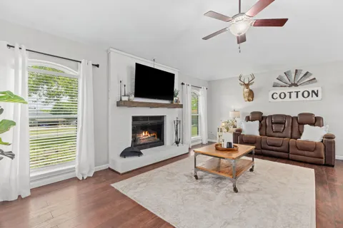 199 County Road 4933