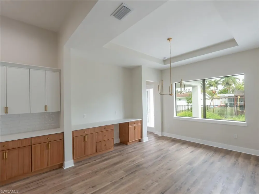 1257 22nd Avenue Naples, FL 34103