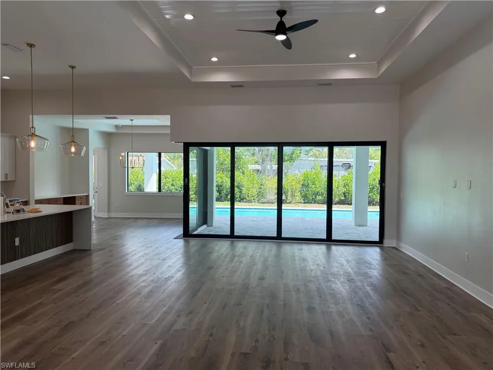 1257 22nd Avenue Naples, FL 34103