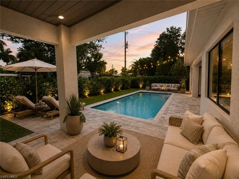 1257 22nd Avenue Naples, FL 34103