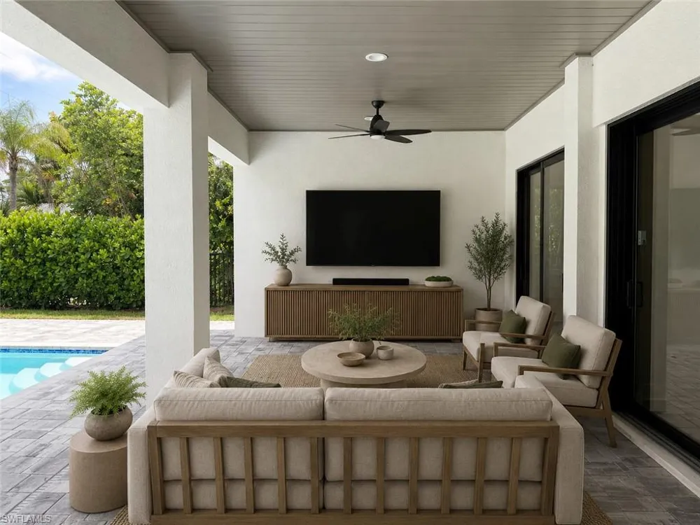 1257 22nd Avenue Naples, FL 34103