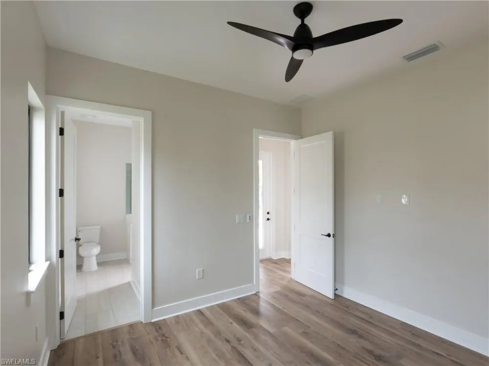 1257 22nd Avenue Naples, FL 34103