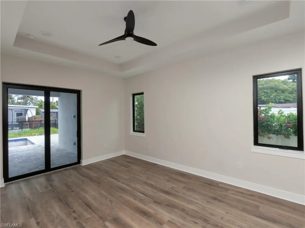 1257 22nd Avenue Naples, FL 34103