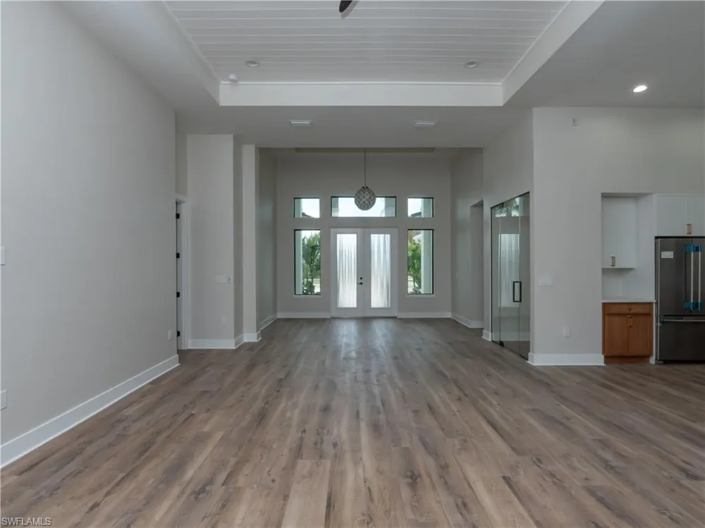 1257 22nd Avenue Naples, FL 34103