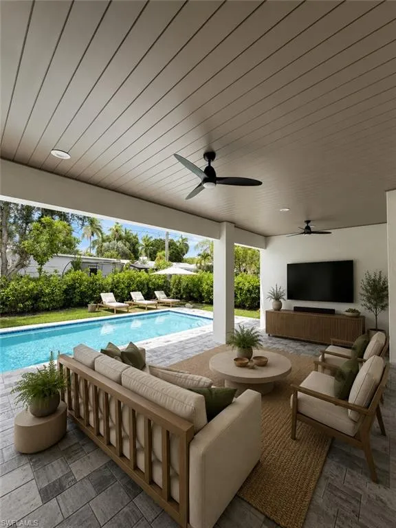 1257 22nd Avenue Naples, FL 34103