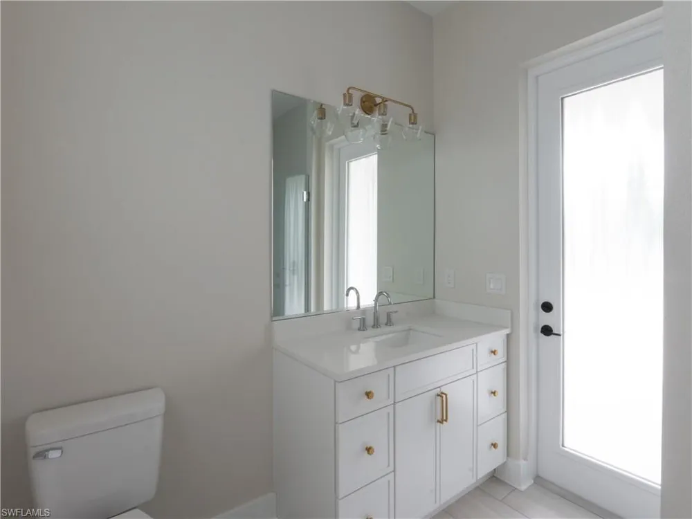 1257 22nd Avenue Naples, FL 34103