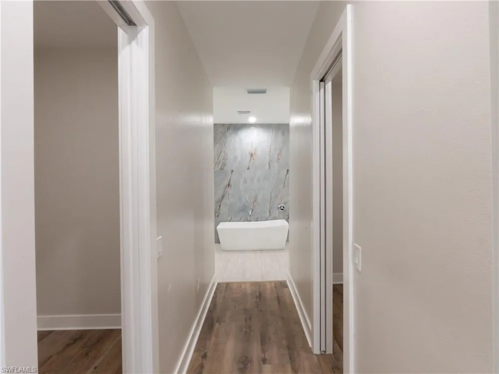 1257 22nd Avenue Naples, FL 34103