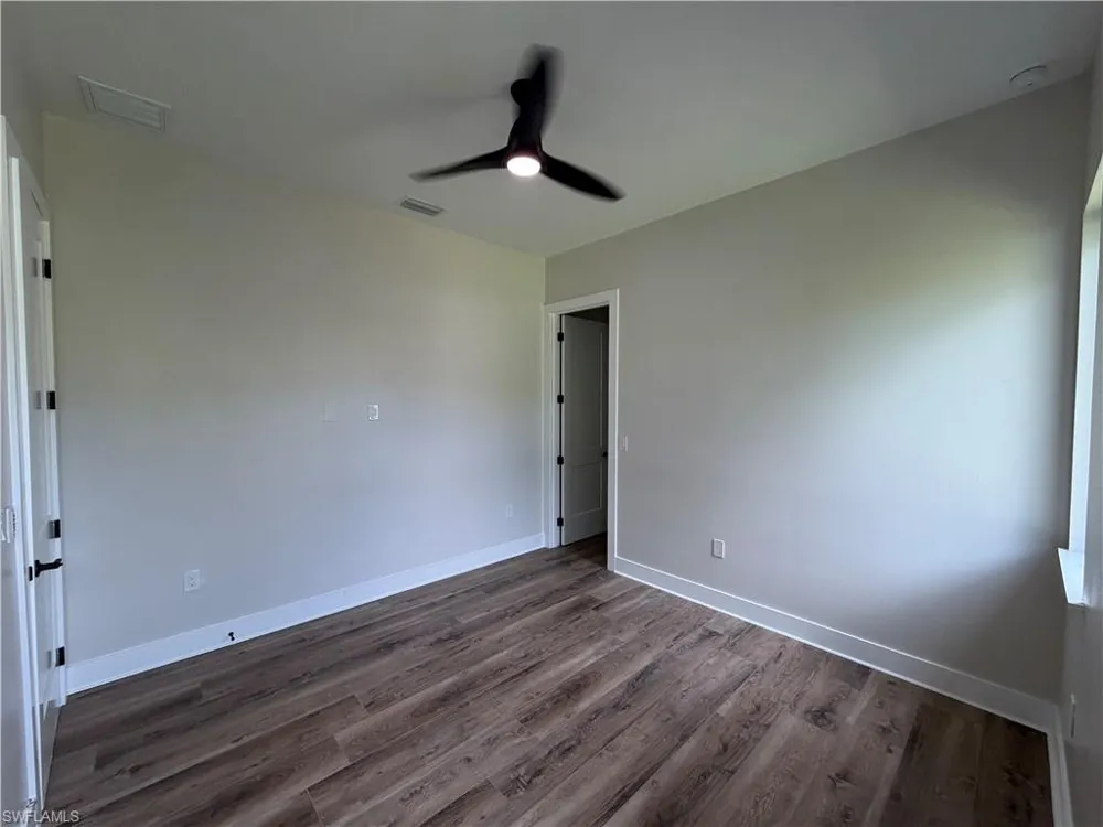 1257 22nd Avenue Naples, FL 34103