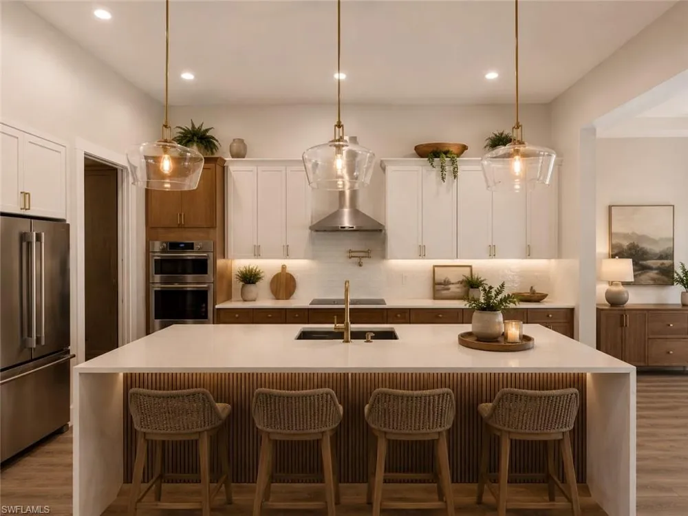 1257 22nd Avenue Naples, FL 34103
