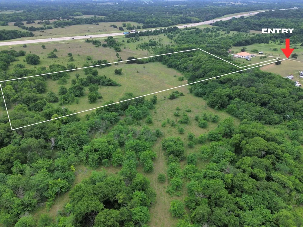 PRIVATE ROAD ROAD Milford, TX 76670