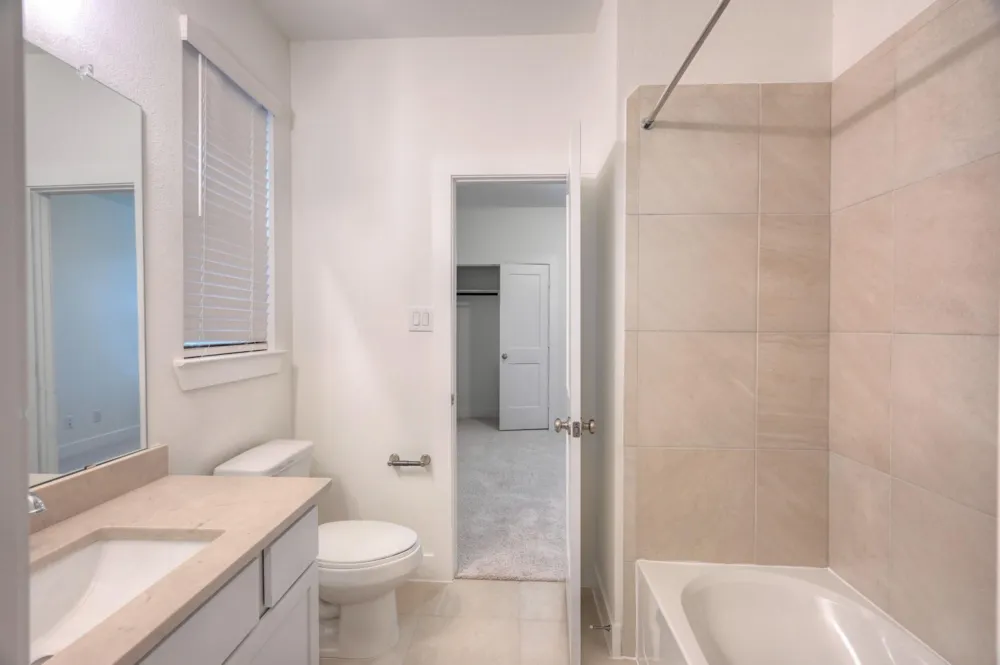 1535 Crystal Stream Drive Missouri City, TX 77459