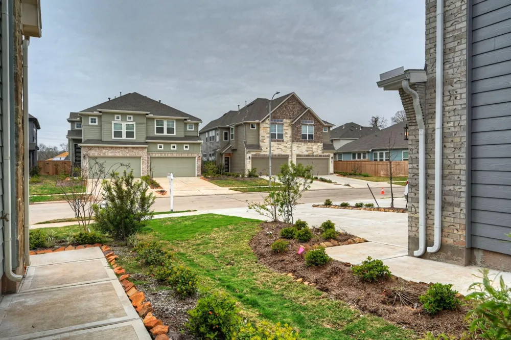 1535 Crystal Stream Drive Missouri City, TX 77459