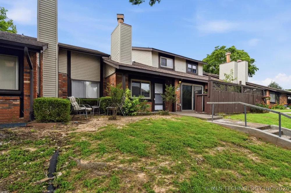1120 S 110 EastAvenue #12-2C Tulsa, OK 74128