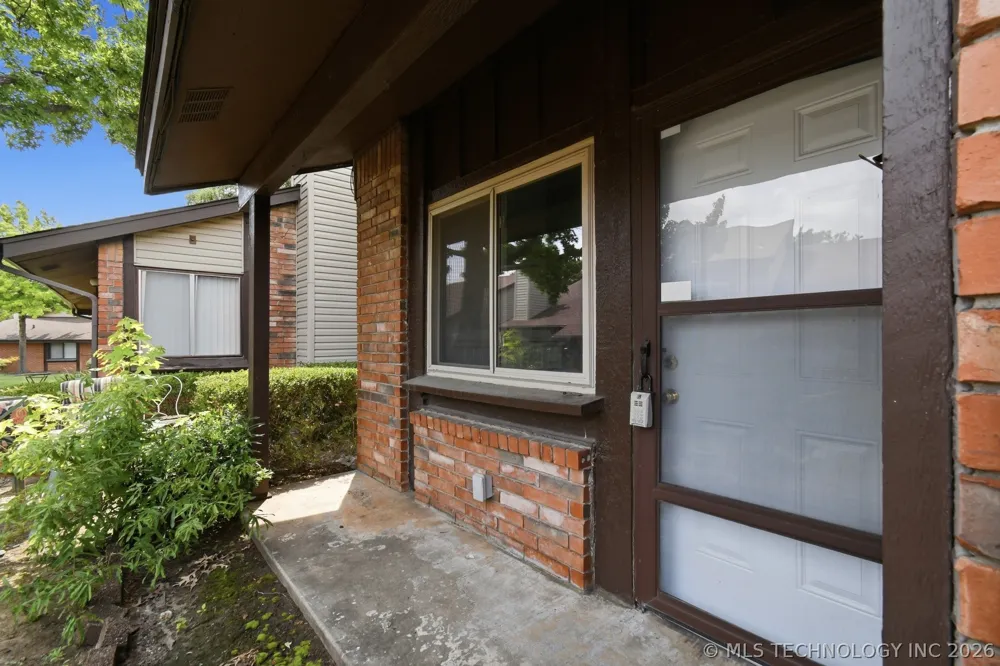 1120 S 110 EastAvenue #12-2C Tulsa, OK 74128