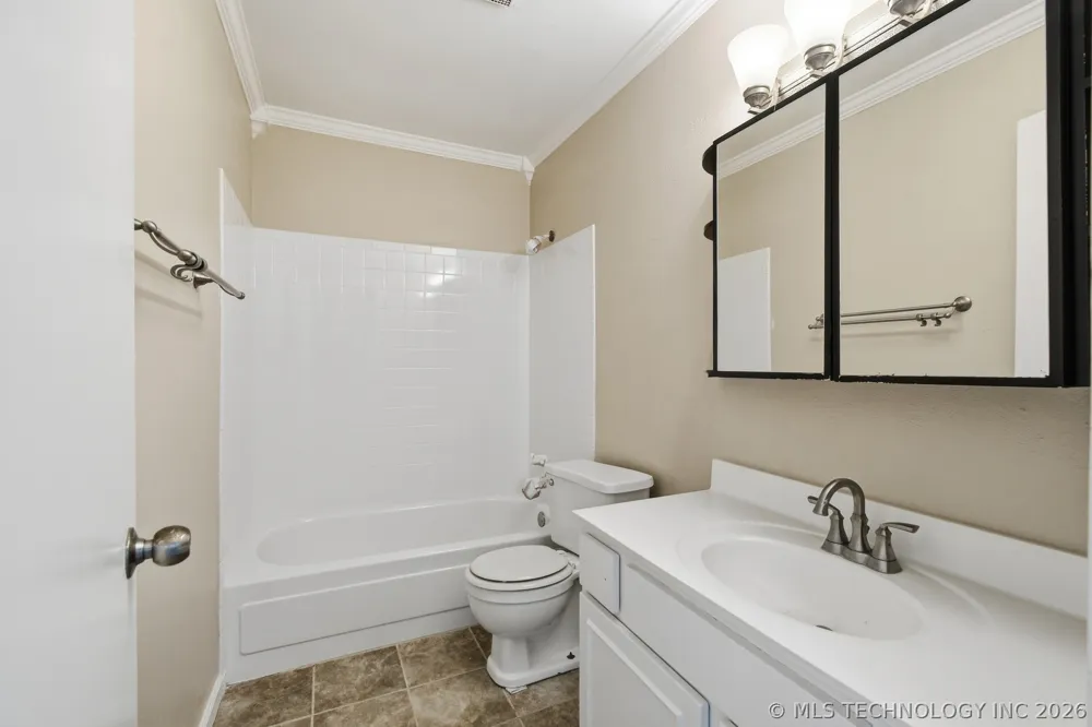 1120 S 110 EastAvenue #12-2C Tulsa, OK 74128