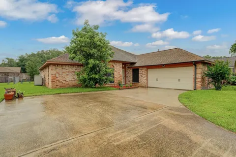 139 Spanish Moss Lane