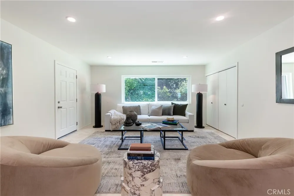 3643 Ballina Canyon Road Encino, CA 91436