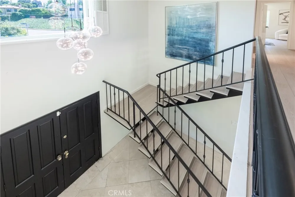3643 Ballina Canyon Road Encino, CA 91436