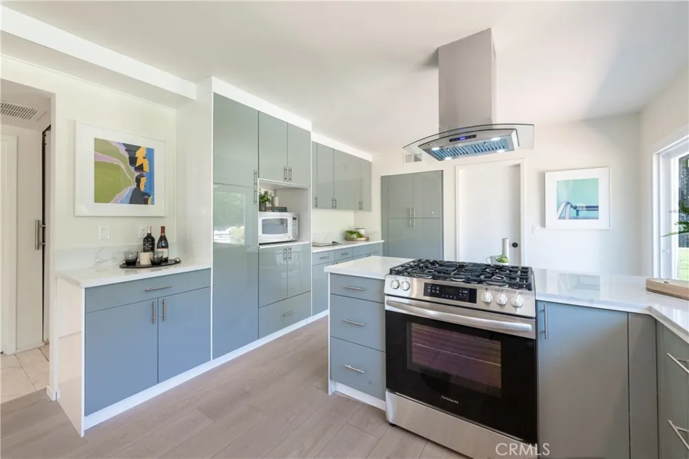 3643 Ballina Canyon Road Encino, CA 91436