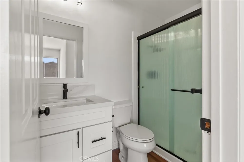 164 Brookline Lane Costa Mesa, CA 92626