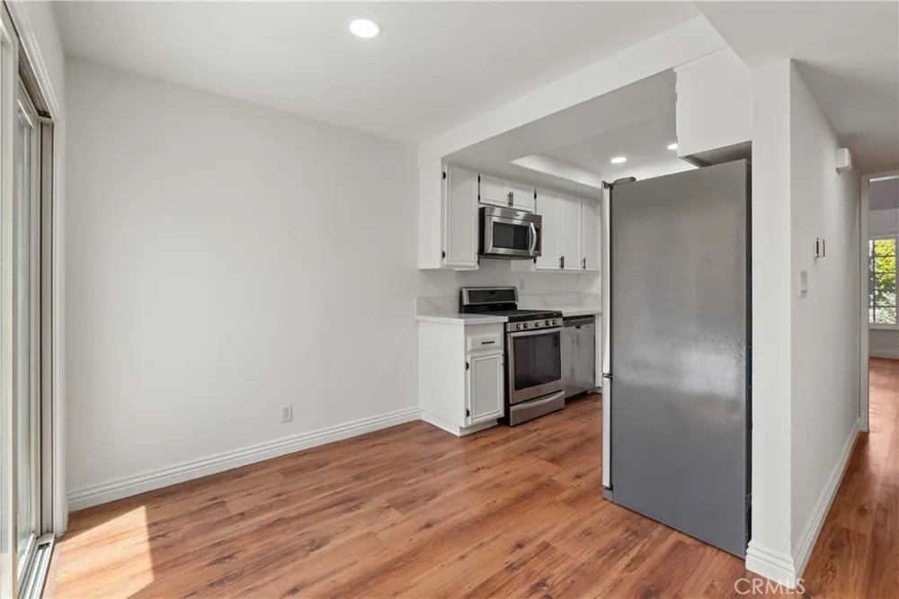164 Brookline Lane Costa Mesa, CA 92626