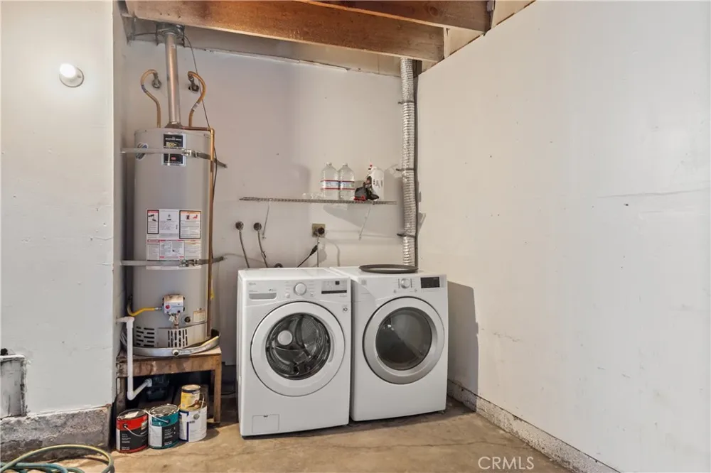 164 Brookline Lane Costa Mesa, CA 92626