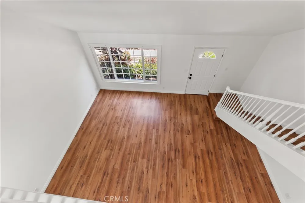 164 Brookline Lane Costa Mesa, CA 92626