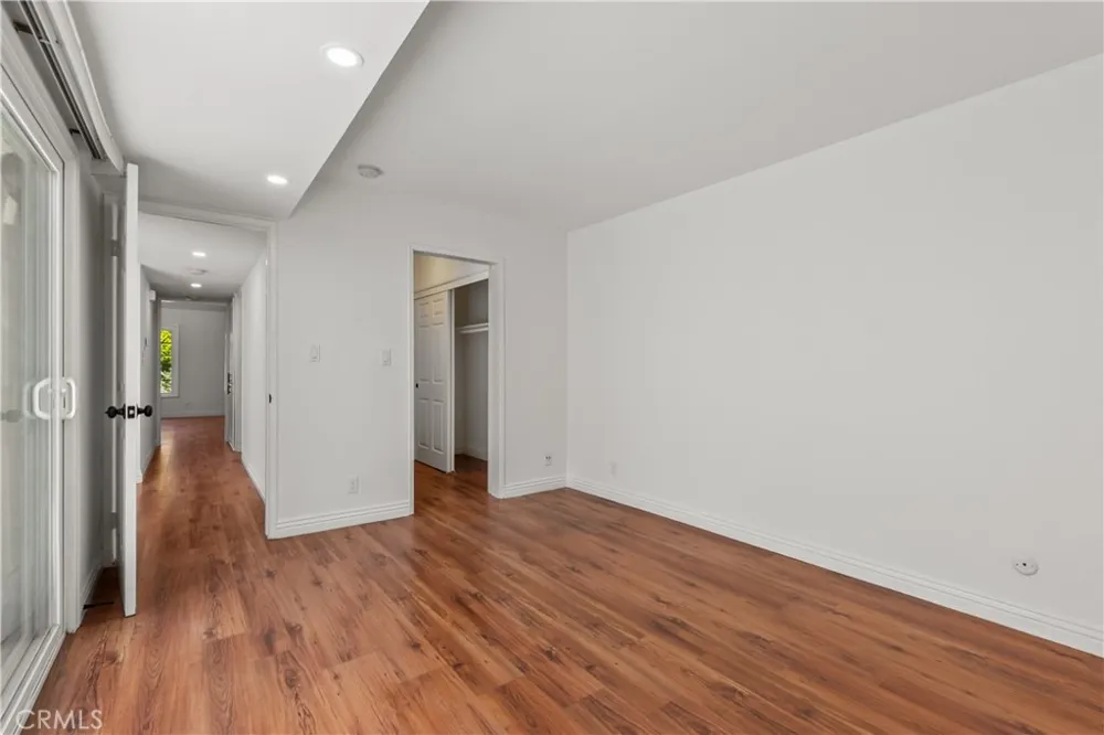 164 Brookline Lane Costa Mesa, CA 92626