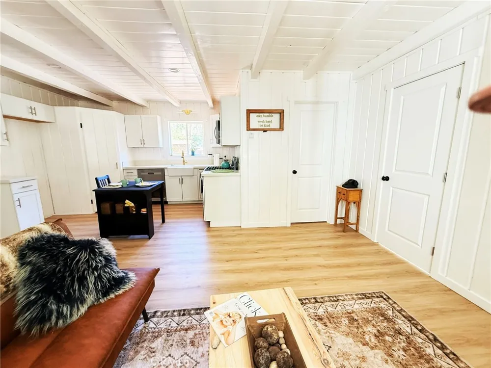 6513 Lowry Lane Frazier Park, CA 93225