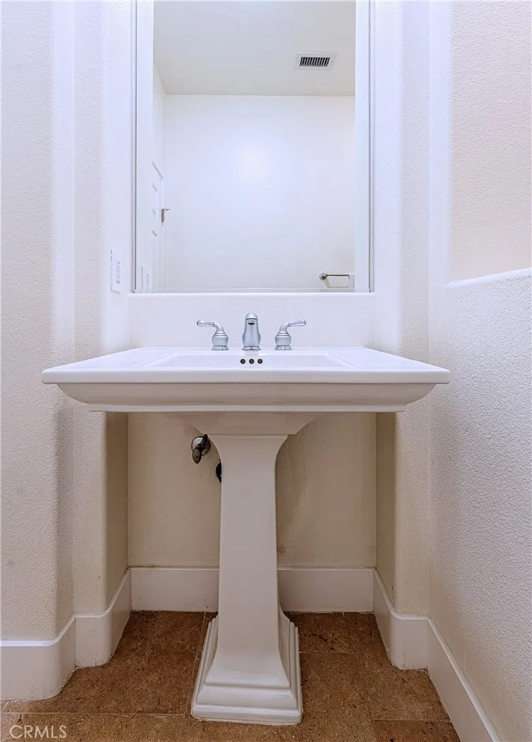14 Calle Lantana Palm Desert, CA 92260