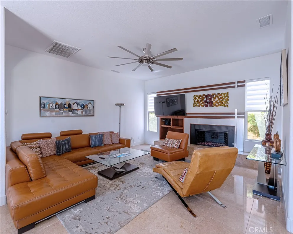 14 Calle Lantana Palm Desert, CA 92260