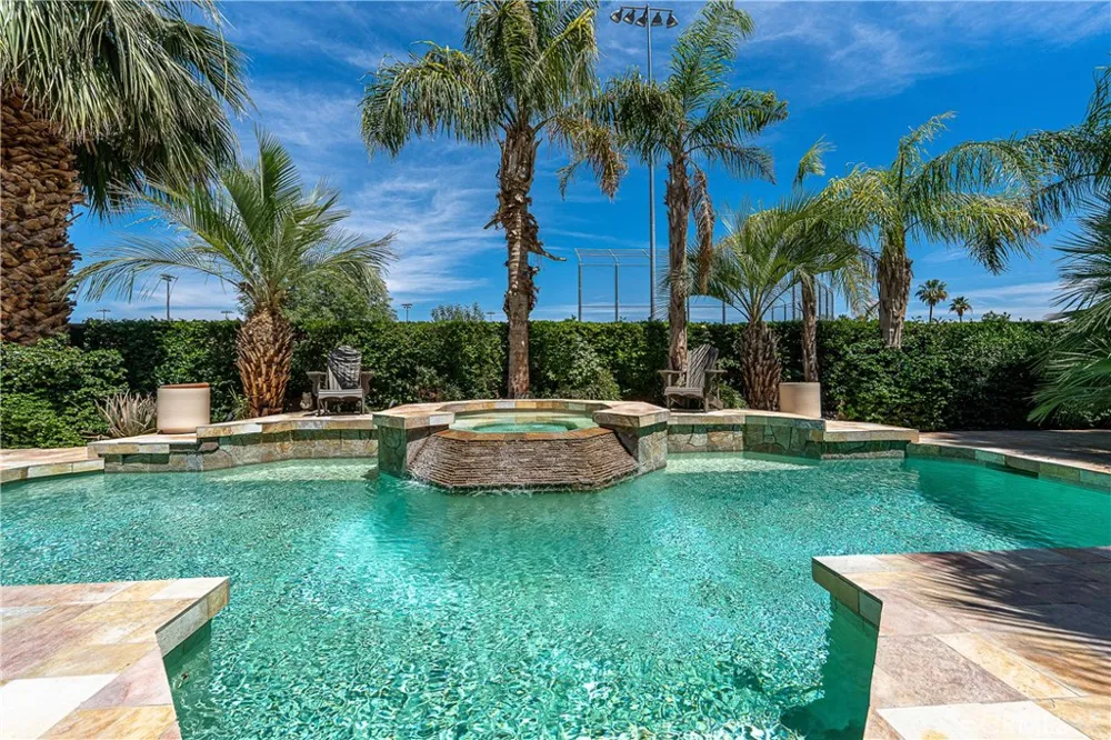 14 Calle Lantana Palm Desert, CA 92260