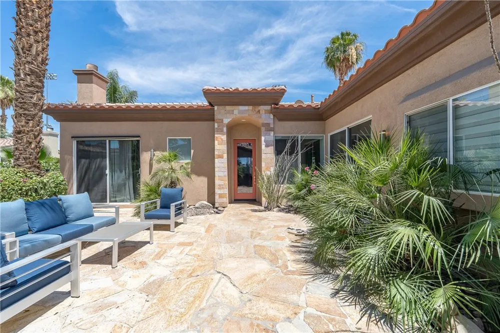 14 Calle Lantana Palm Desert, CA 92260