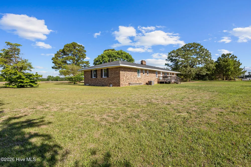 257 Plantation Drive Red Springs, NC 28377