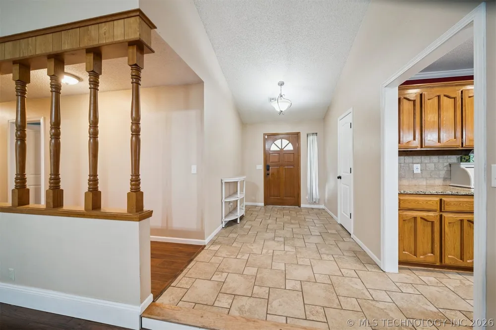 11950 S 266th EastAvenue Coweta, OK 74429
