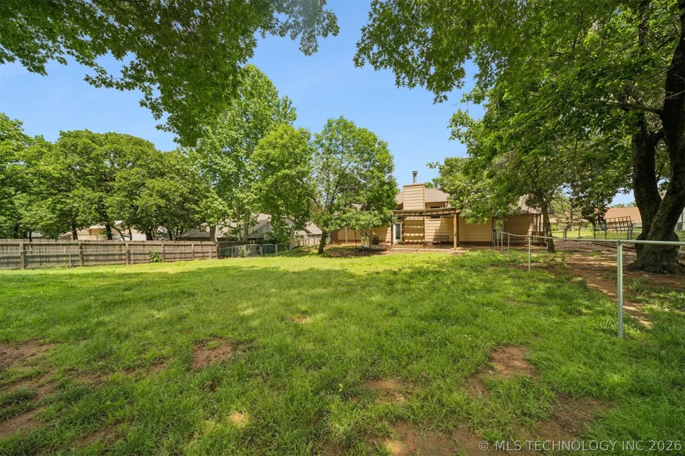 11950 S 266th EastAvenue Coweta, OK 74429