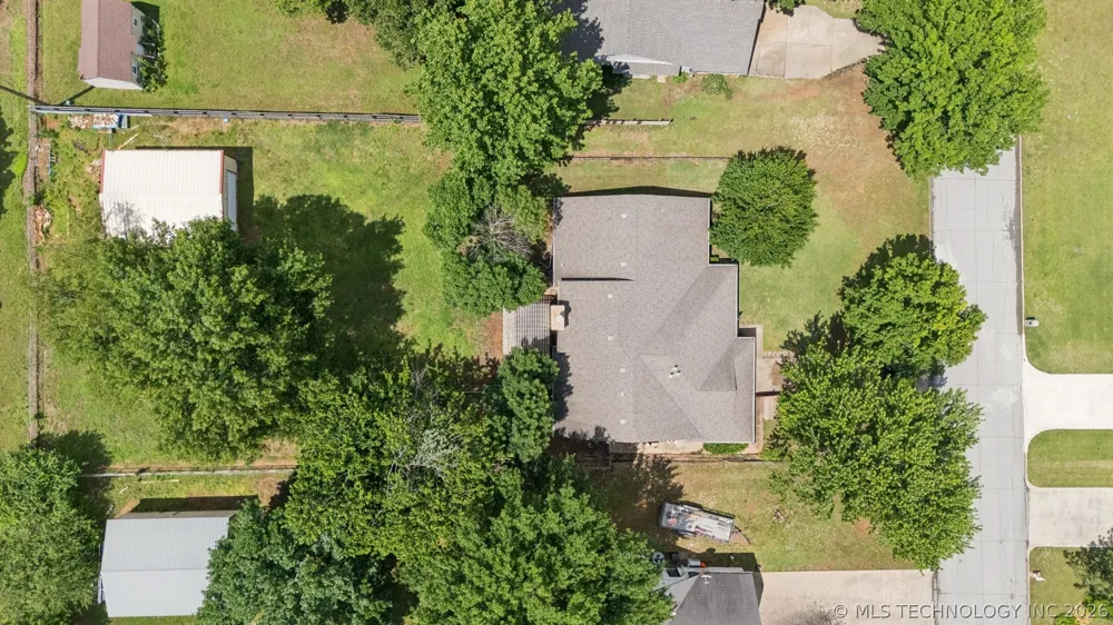 11950 S 266th EastAvenue Coweta, OK 74429