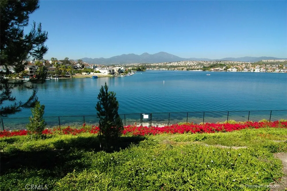 22392 Manacor #1 Mission Viejo, CA 92692