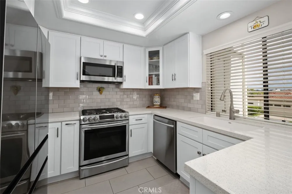 22392 Manacor #1 Mission Viejo, CA 92692